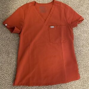 Figs auburn catarina scrub top